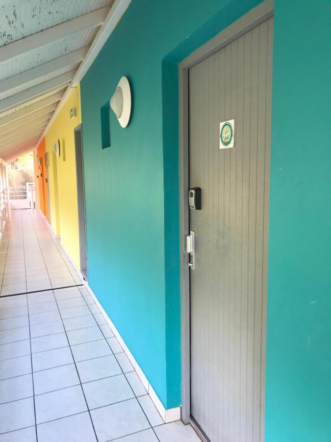Studio Azur -Tartane 100M De La Plage- Piscine Ла-Трините Экстерьер фото